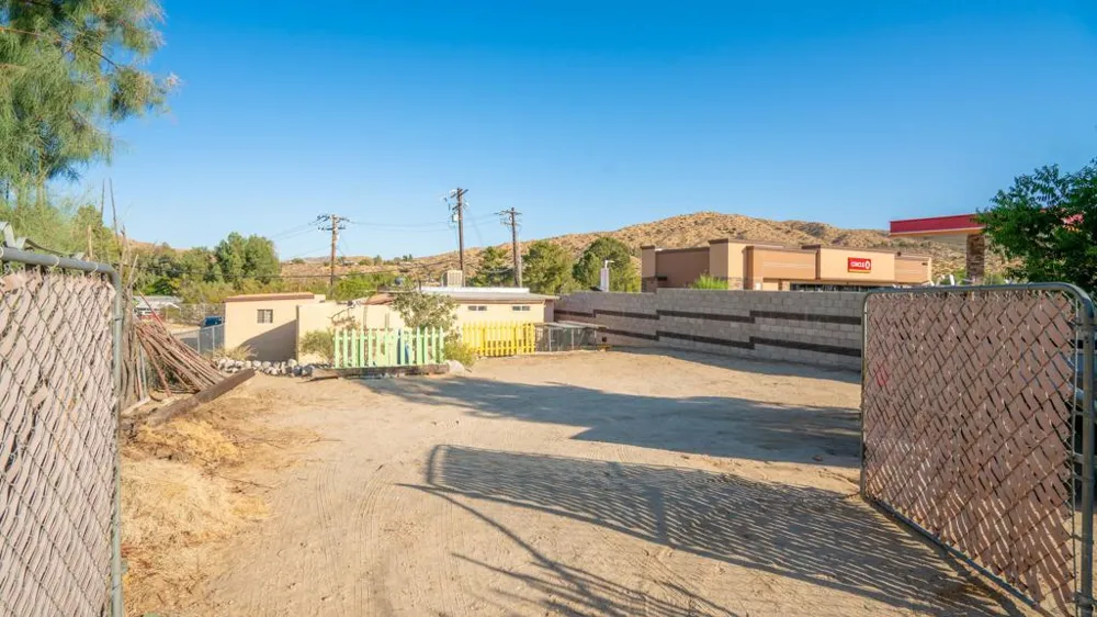 49769 29 Palms Highway Morongo Valley, CA 92256