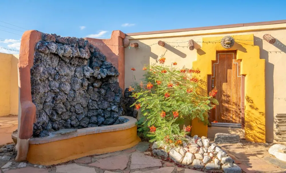 49769 29 Palms Highway Morongo Valley, CA 92256