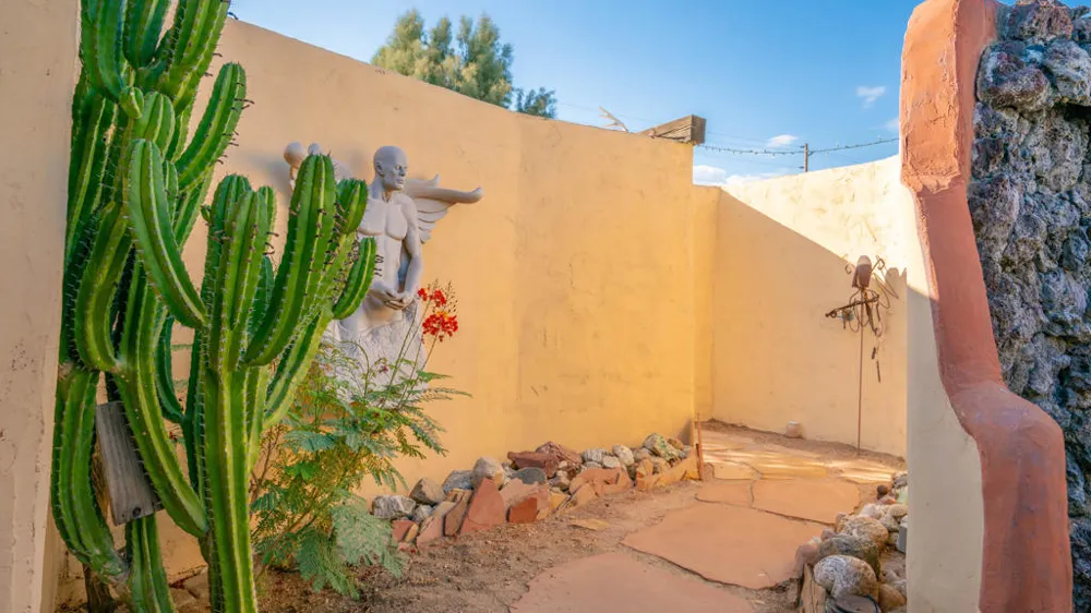 49769 29 Palms Highway Morongo Valley, CA 92256