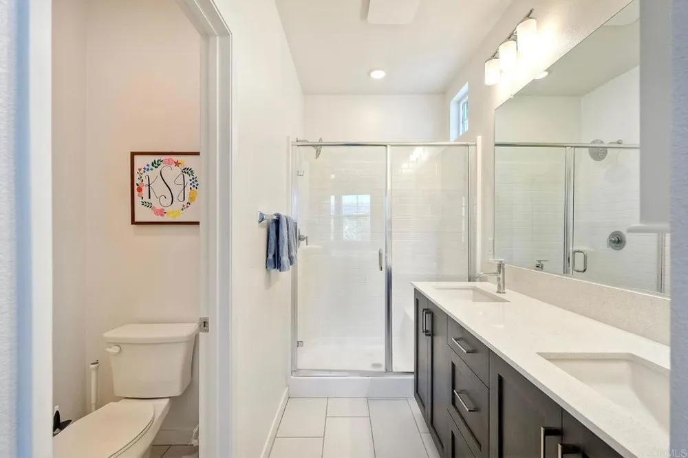 437 Carina Glen Escondido, CA 92025