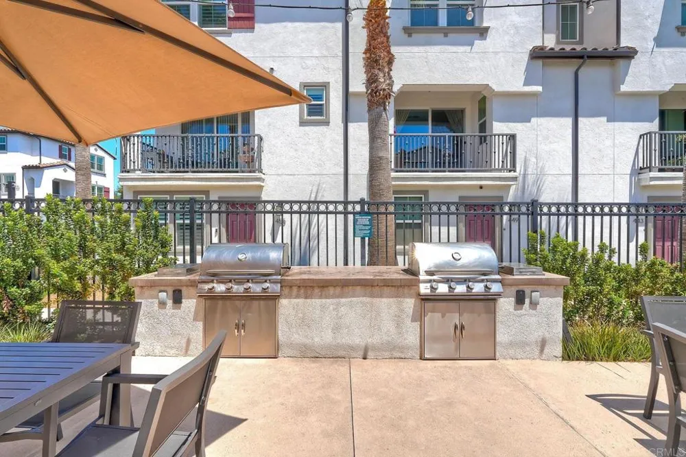 437 Carina Glen Escondido, CA 92025