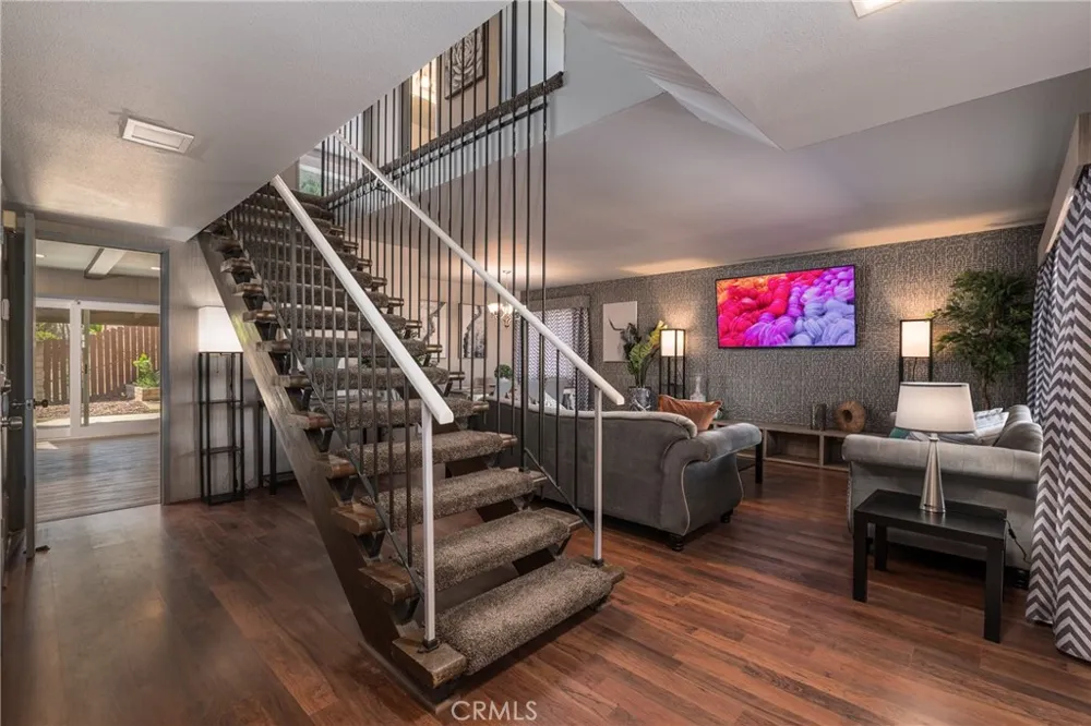 17958 Nearbank Rowland Heights, CA 91748