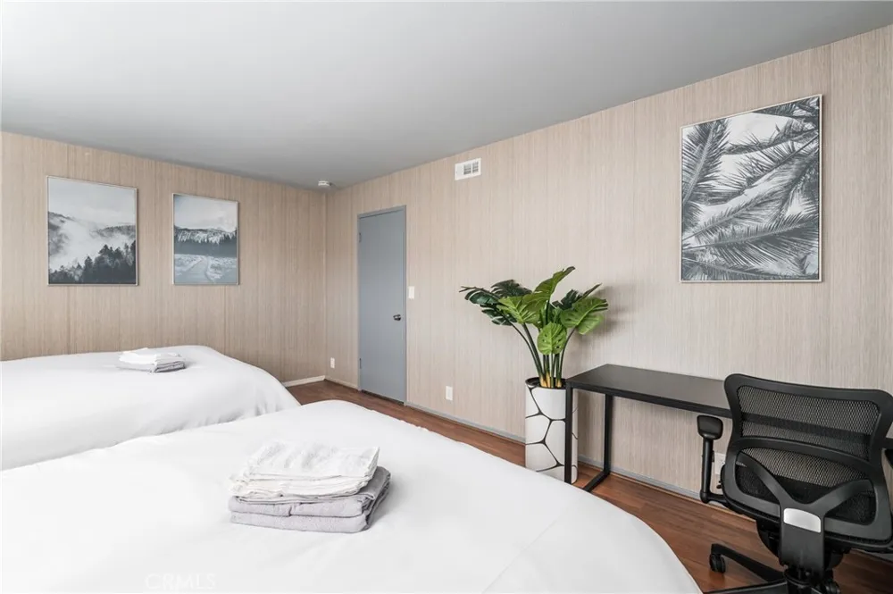 17958 Nearbank Rowland Heights, CA 91748