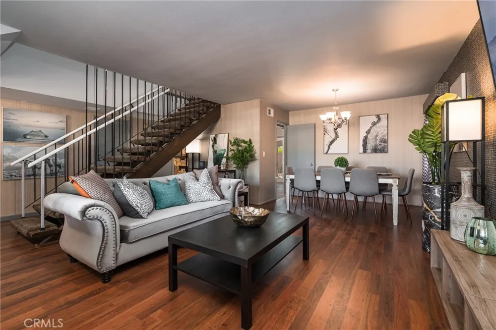 17958 Nearbank Rowland Heights, CA 91748