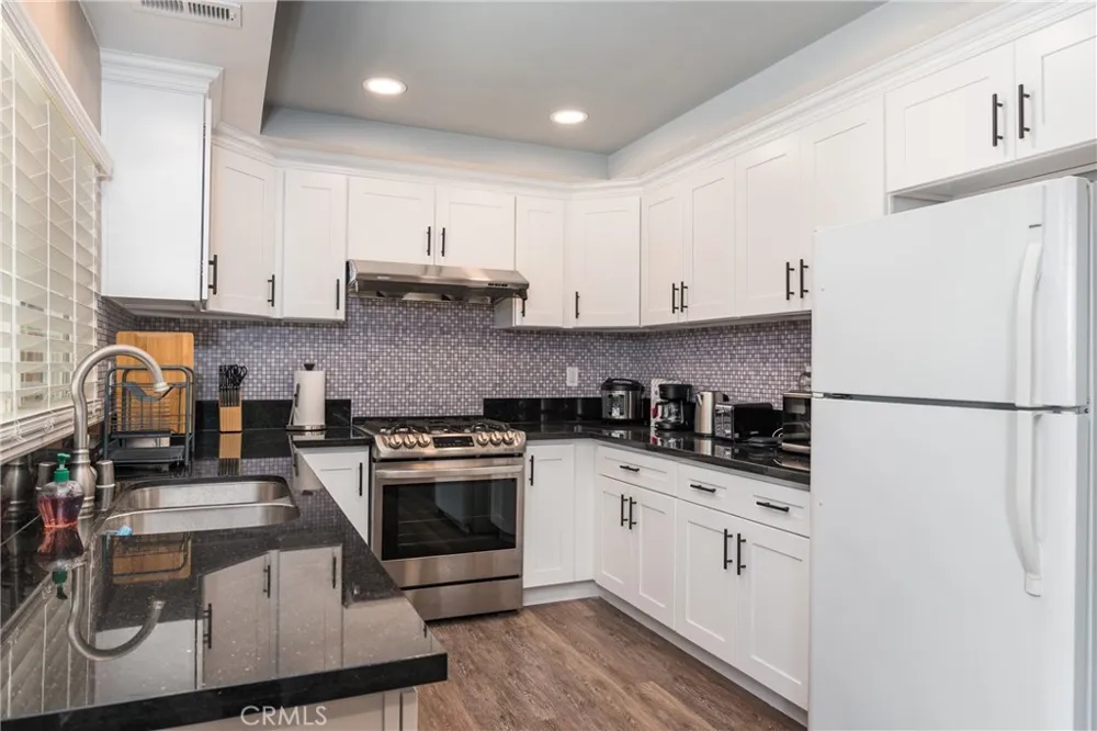 17958 Nearbank Rowland Heights, CA 91748