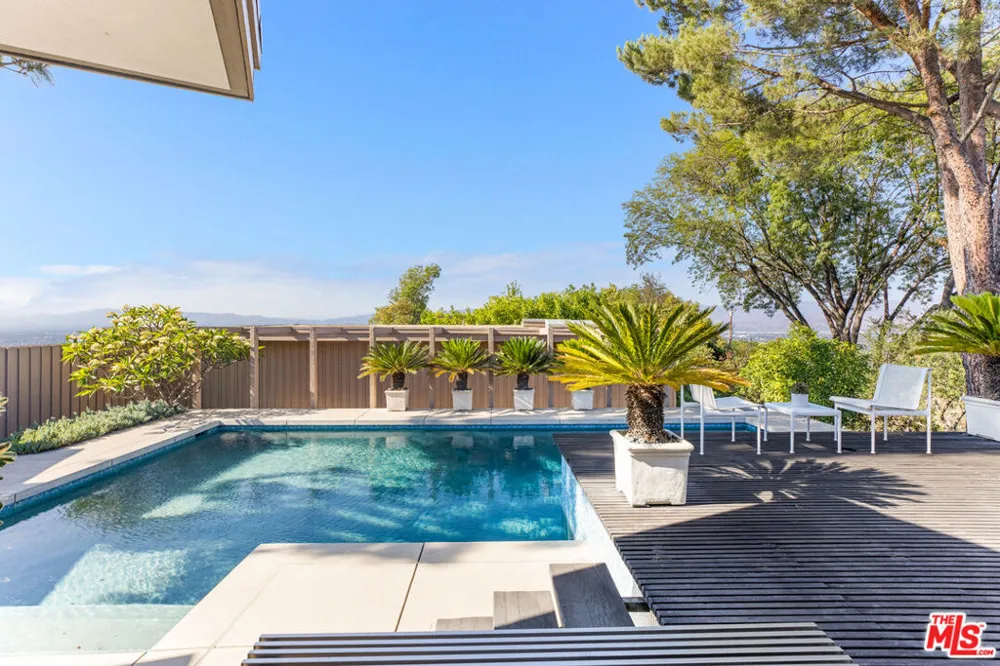 3346 Beverly Ranch Road Beverly Hills, CA 90210