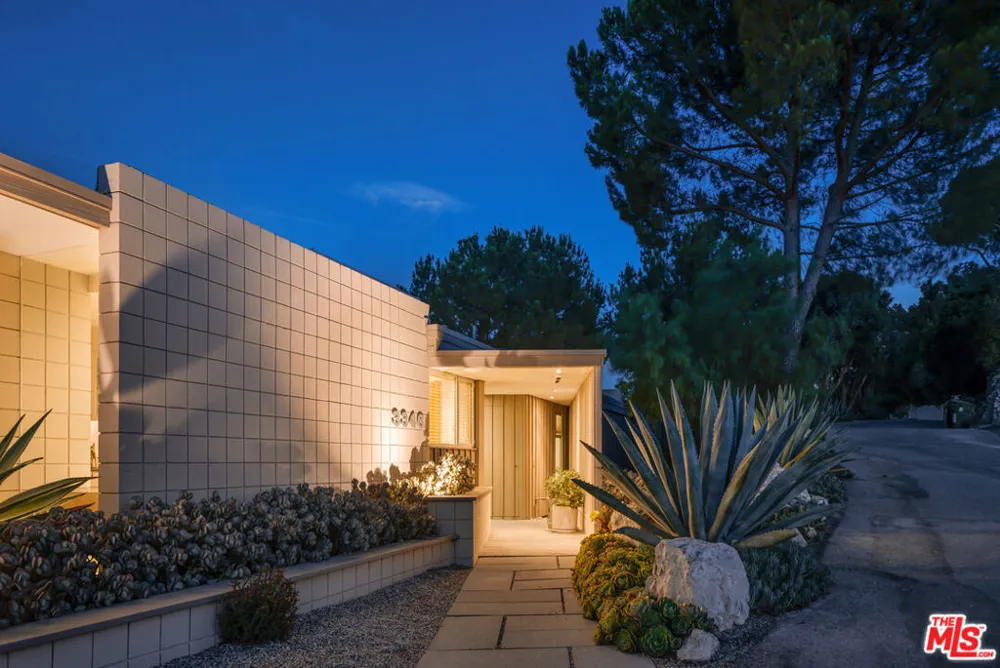 3346 Beverly Ranch Road Beverly Hills, CA 90210