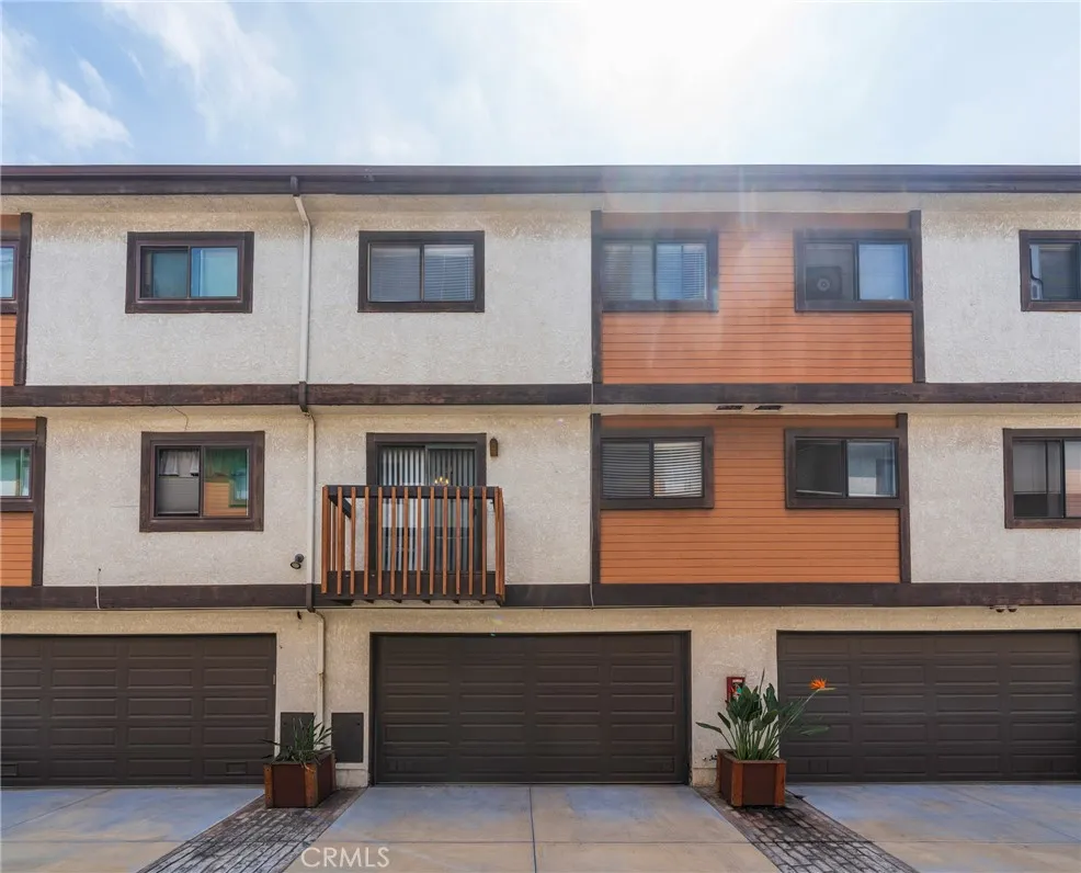 535 E 223rd Street #16 Carson, CA 90745