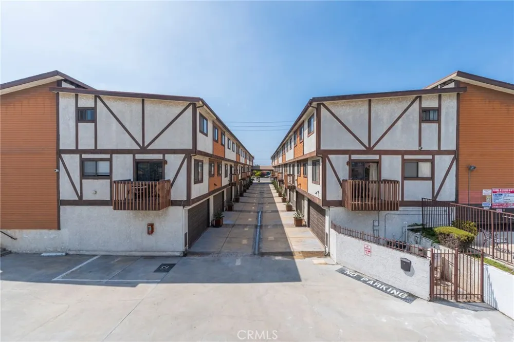 535 E 223rd Street #16 Carson, CA 90745