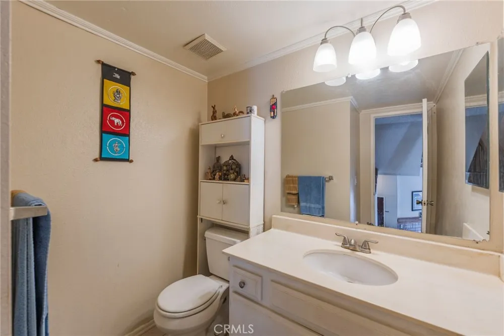 535 E 223rd Street #16 Carson, CA 90745