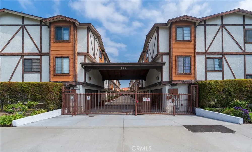 535 E 223rd Street #16 Carson, CA 90745