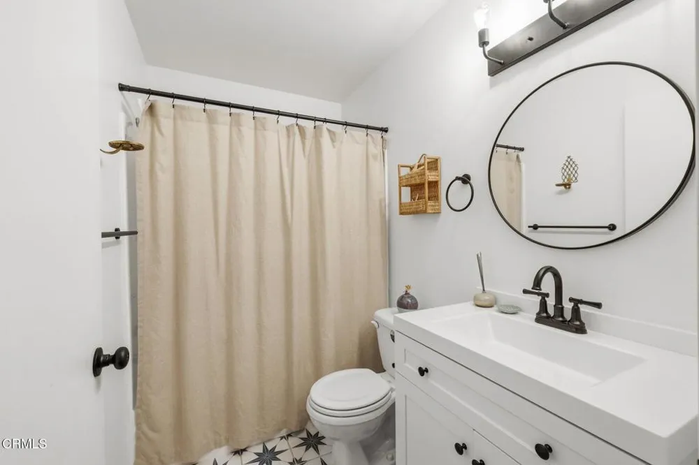 771 Seneca #D54 Ventura, CA 93001