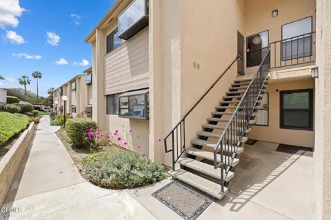 771 Seneca #D54