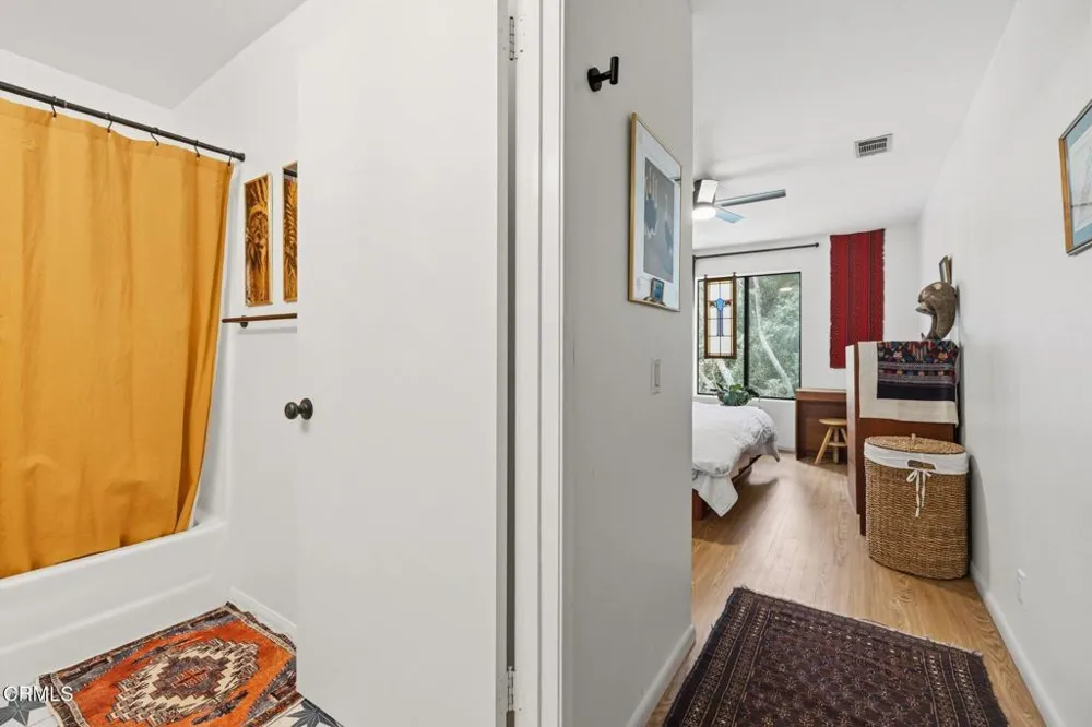 771 Seneca #D54 Ventura, CA 93001