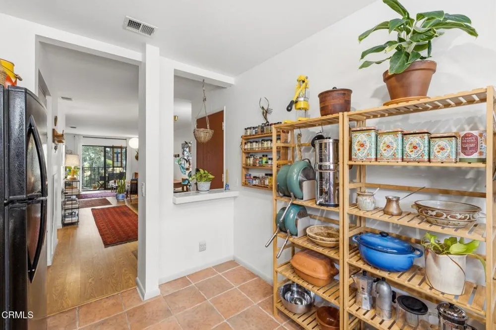 771 Seneca #D54 Ventura, CA 93001