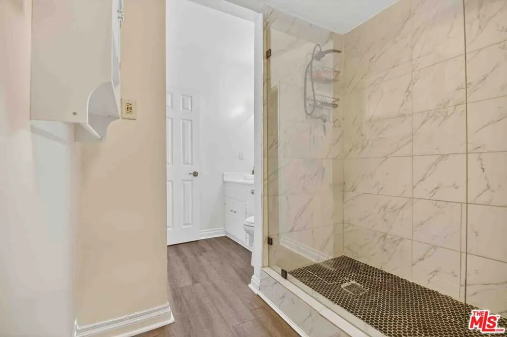 27706 Haxton Drive Santa Clarita, CA 91351