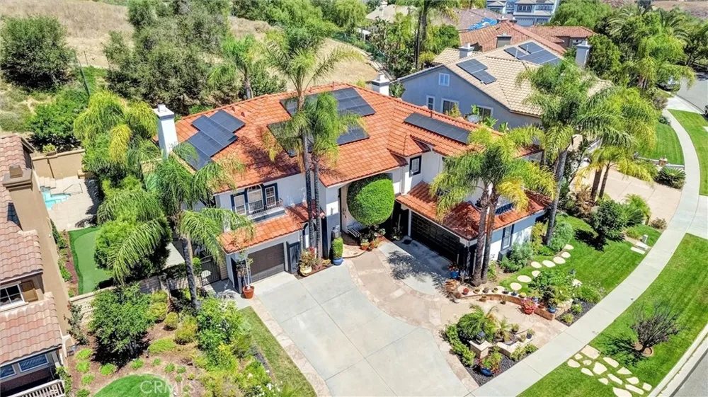 216 High Meadow Simi Valley, CA 93065