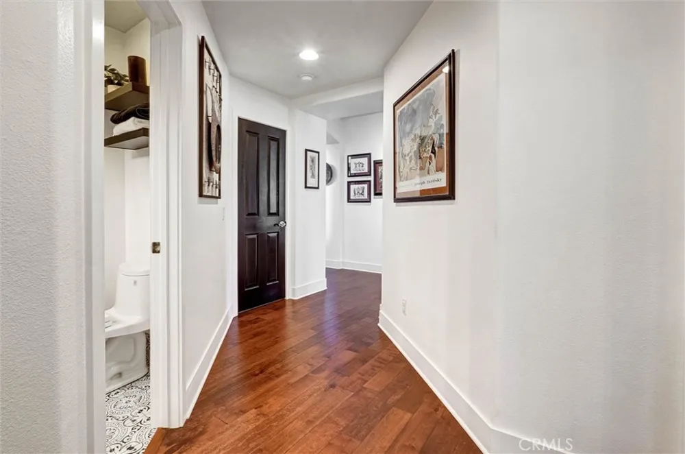 216 High Meadow Simi Valley, CA 93065