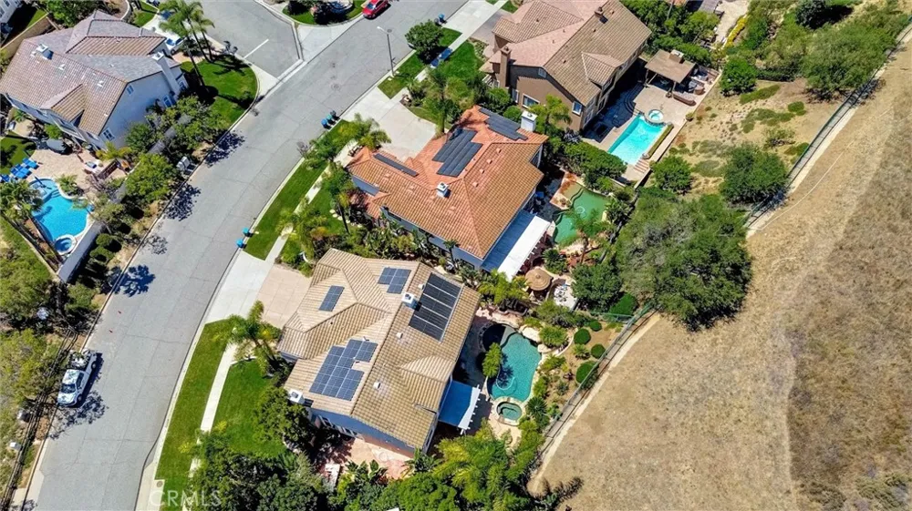 216 High Meadow Simi Valley, CA 93065
