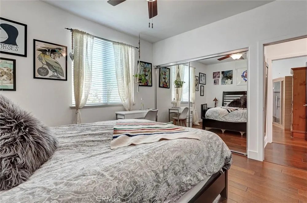 216 High Meadow Simi Valley, CA 93065