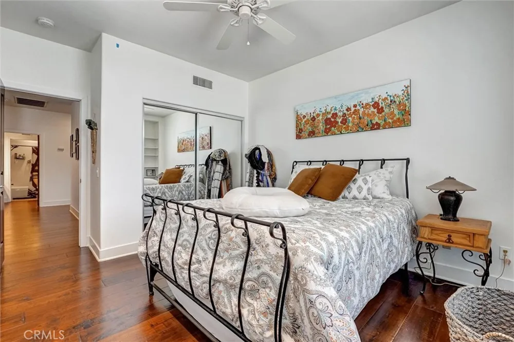 216 High Meadow Simi Valley, CA 93065