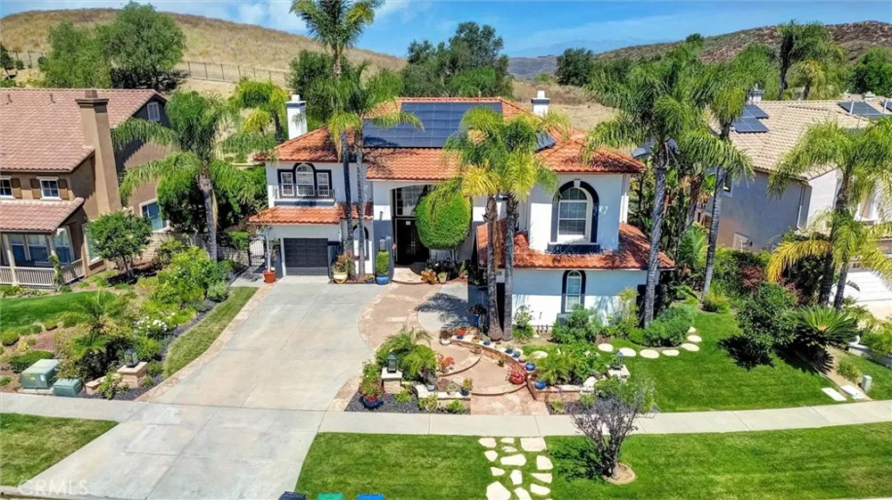 216 High Meadow Simi Valley, CA 93065