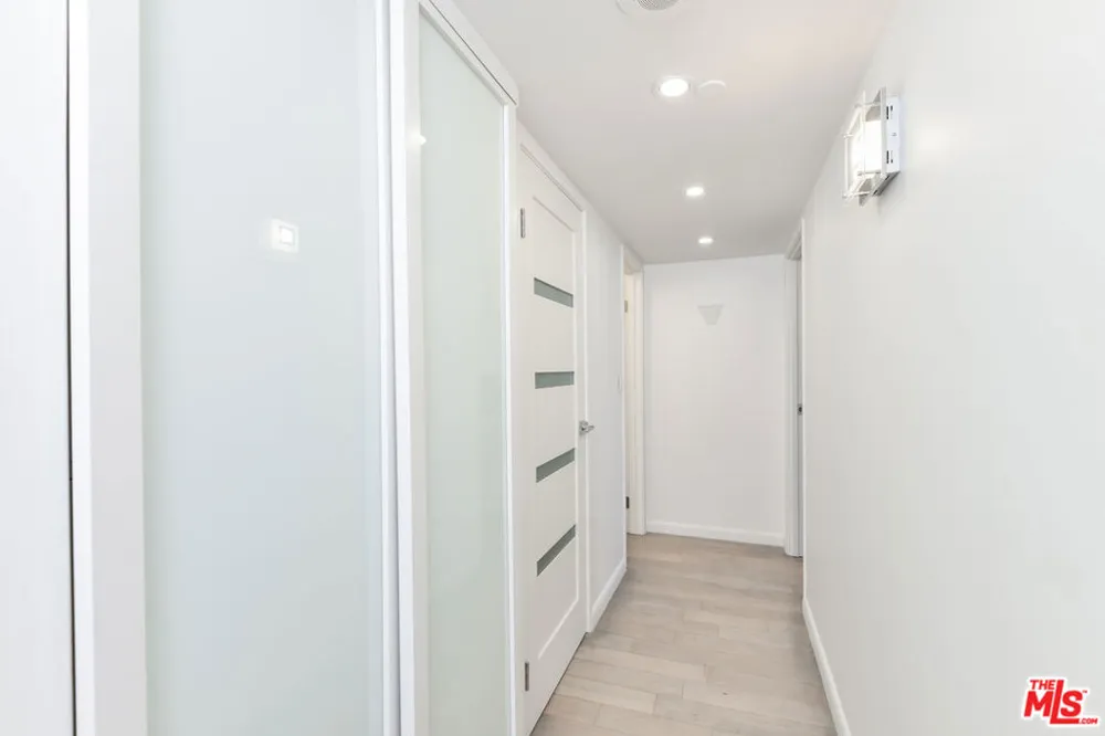 201 Ocean Avenue #404P Santa Monica, CA 90402