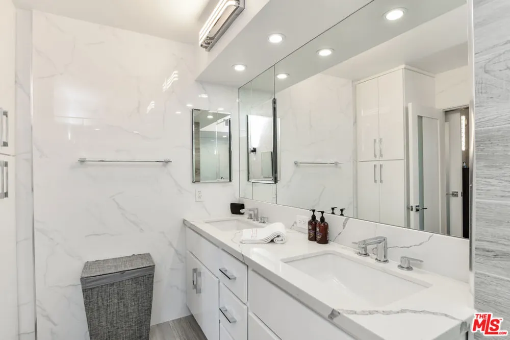 201 Ocean Avenue #404P Santa Monica, CA 90402