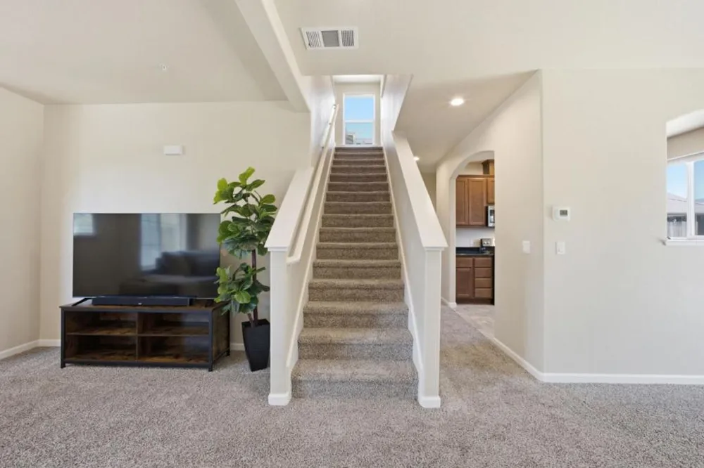 458 Liberty Court Soledad, CA 93960