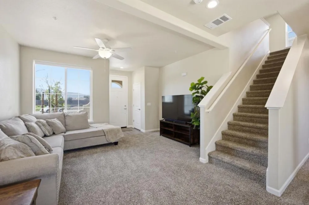458 Liberty Court Soledad, CA 93960
