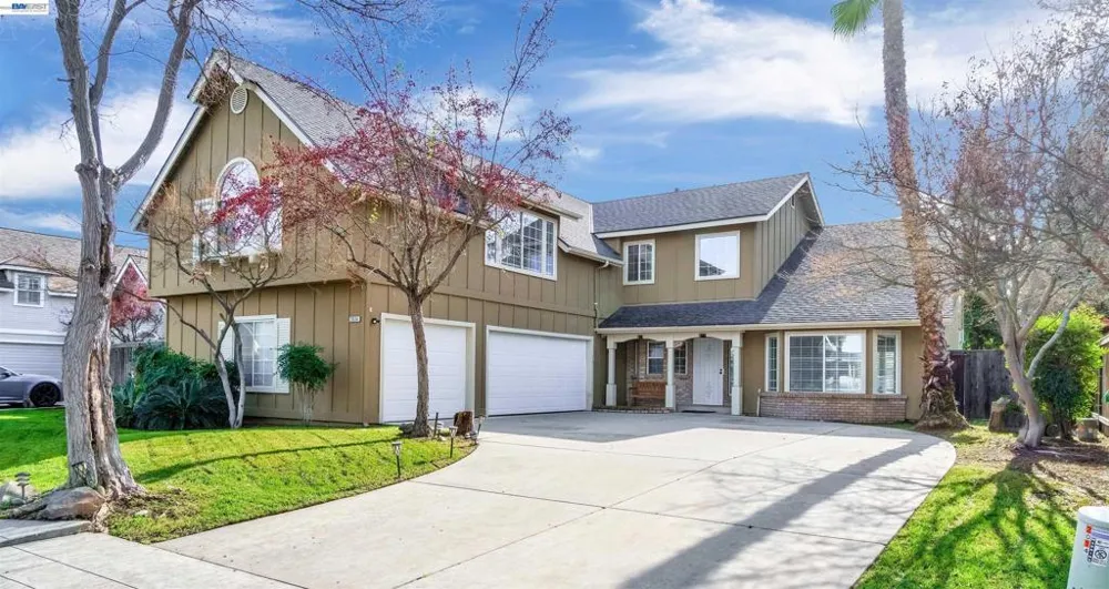2034 Wrenwood Ave Clovis, CA 93611
