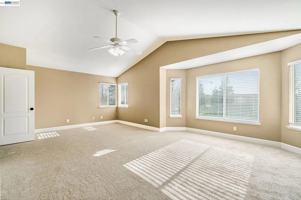 2034 Wrenwood Ave Clovis, CA 93611