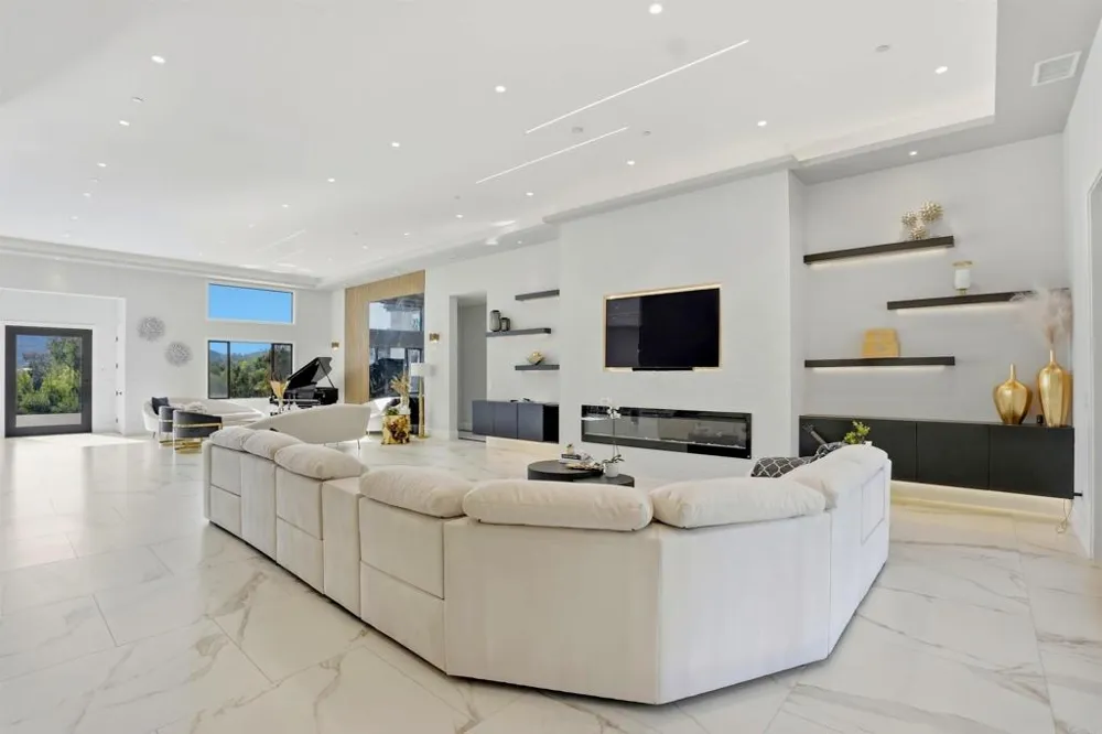 14989 Orchard View Drive Poway, CA 92064