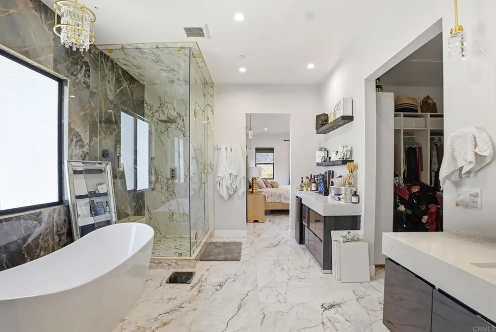 14989 Orchard View Drive Poway, CA 92064
