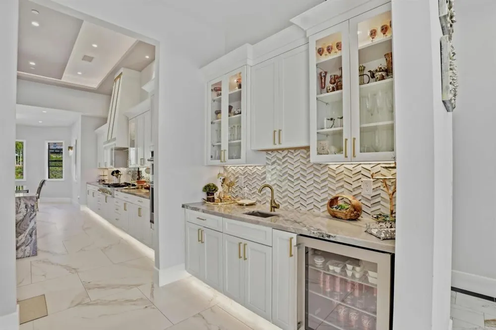 14989 Orchard View Drive Poway, CA 92064
