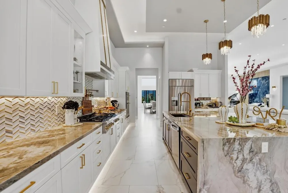 14989 Orchard View Drive Poway, CA 92064