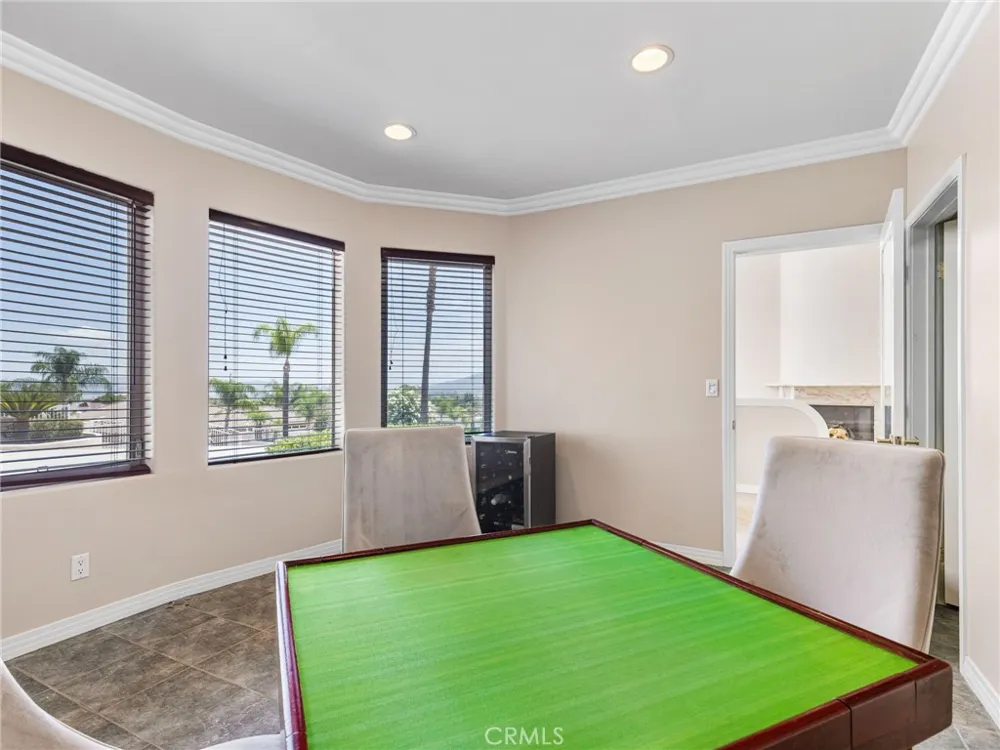 30395 Ainsworth Lake Elsinore, CA 92530