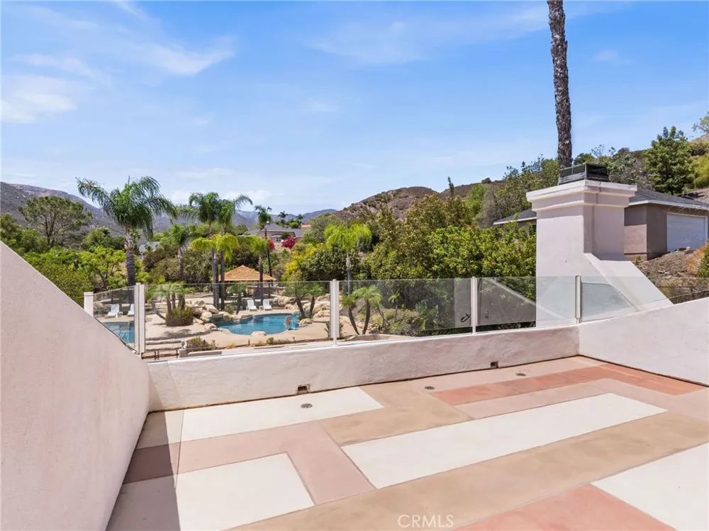 30395 Ainsworth Lake Elsinore, CA 92530