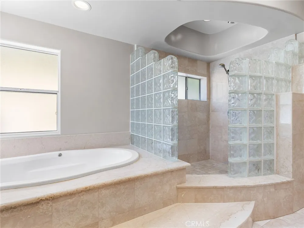 30395 Ainsworth Lake Elsinore, CA 92530