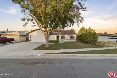 45102 Camolin Avenue