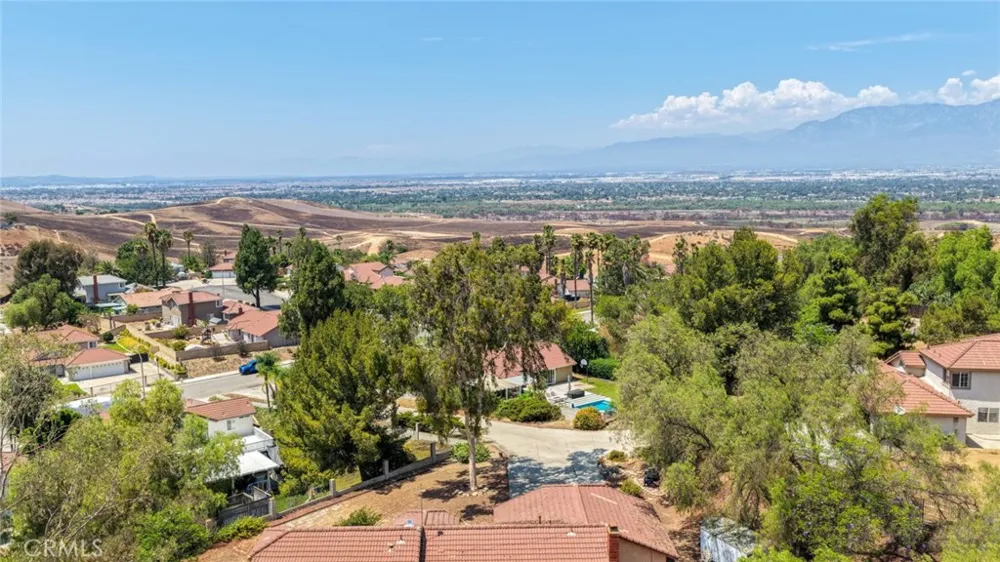 6773 Sunnyvale Drive Riverside, CA 92505