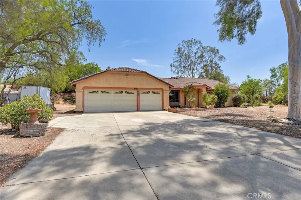 6773 Sunnyvale Drive Riverside, CA 92505