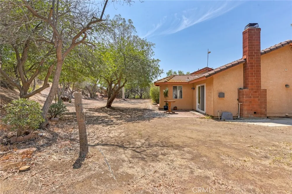 6773 Sunnyvale Drive Riverside, CA 92505