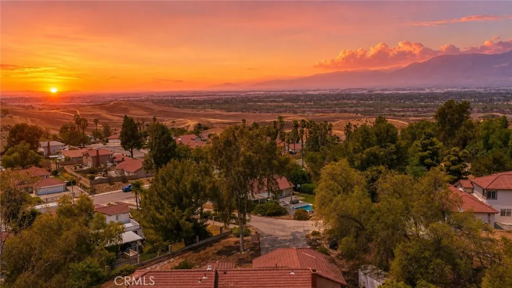 6773 Sunnyvale Drive Riverside, CA 92505