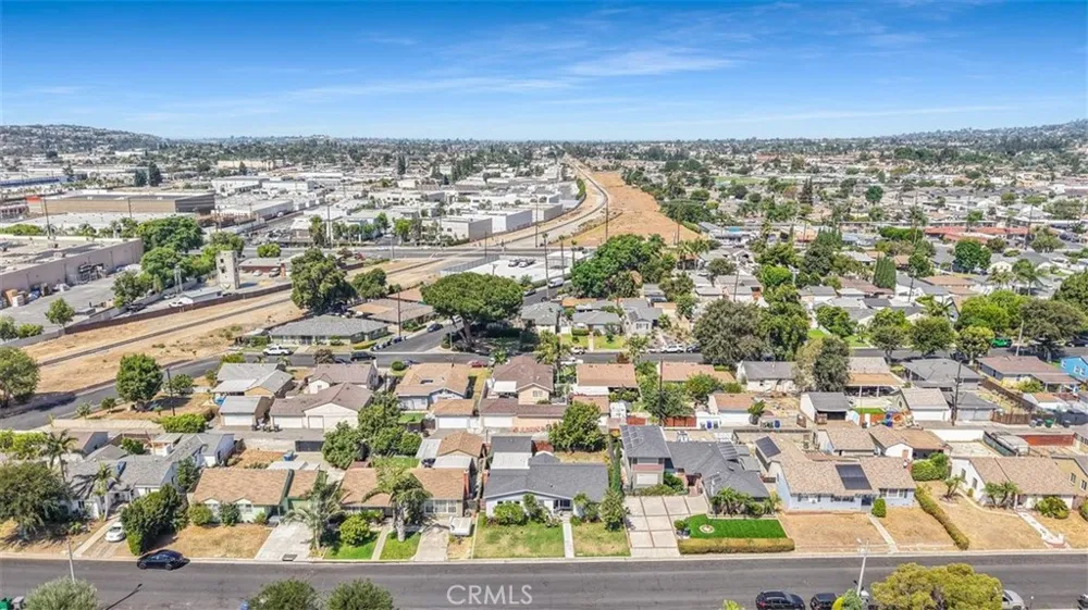 429 S Colfax La Habra, CA 90631