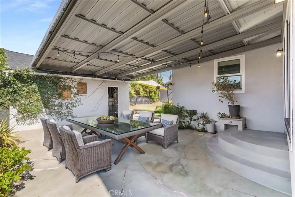 429 S Colfax La Habra, CA 90631