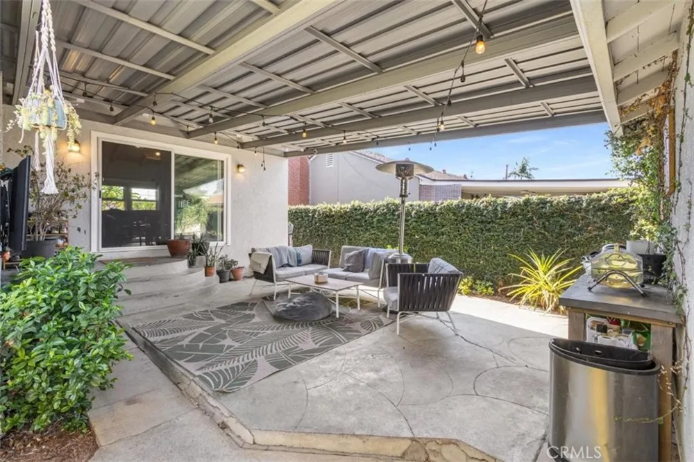 429 S Colfax La Habra, CA 90631