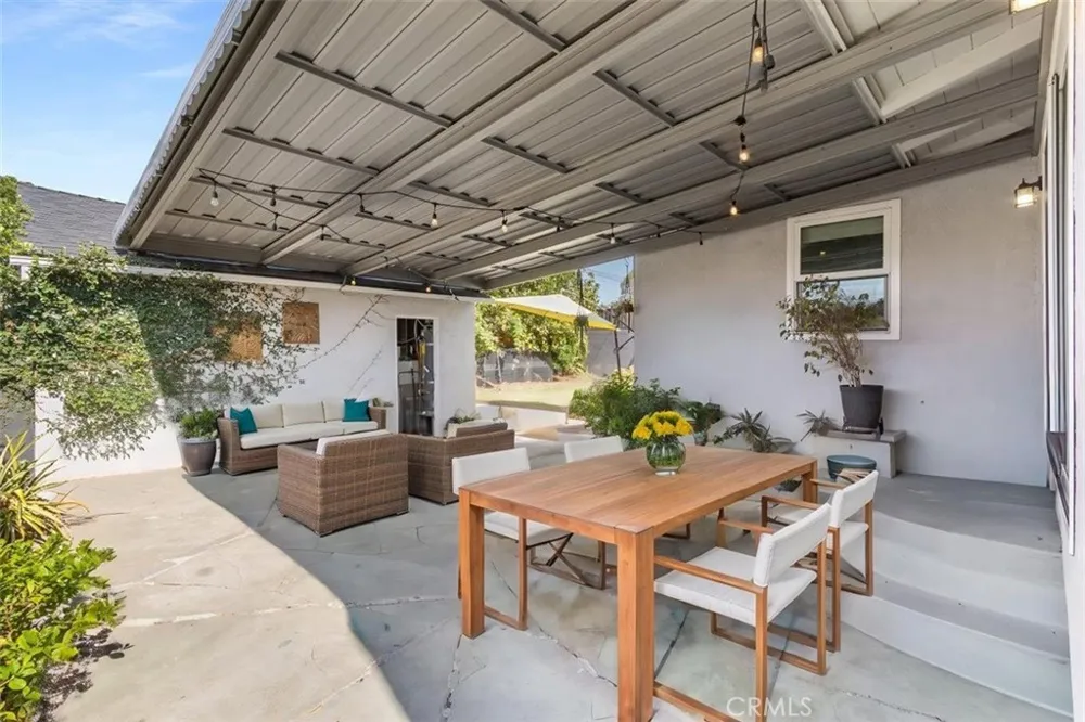 429 S Colfax La Habra, CA 90631