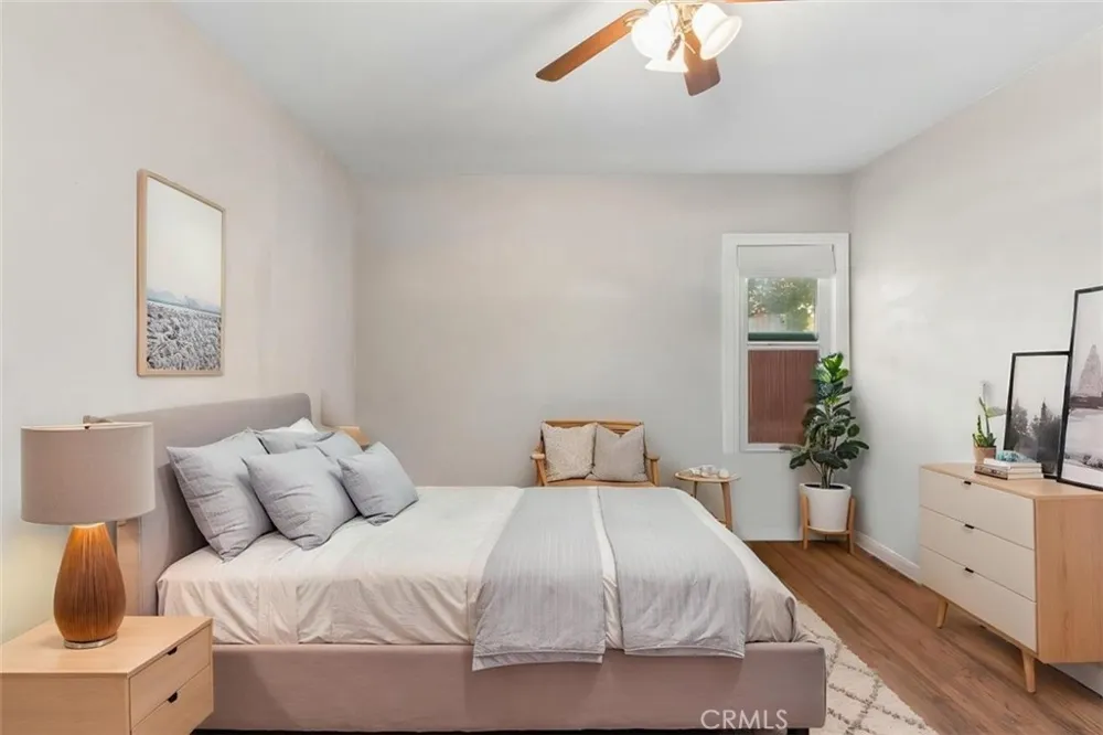 429 S Colfax La Habra, CA 90631