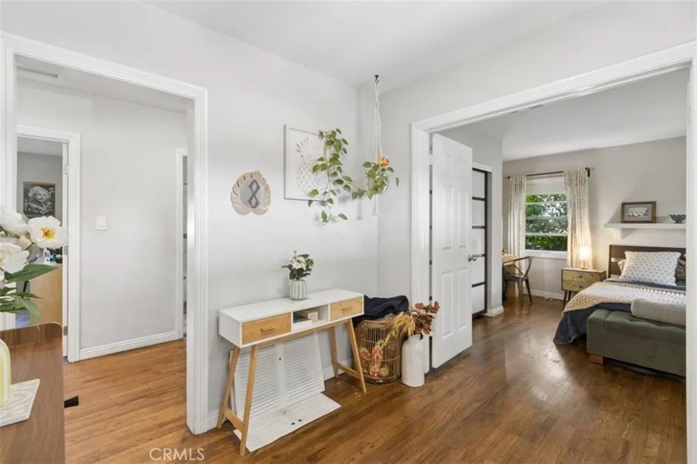 429 S Colfax La Habra, CA 90631